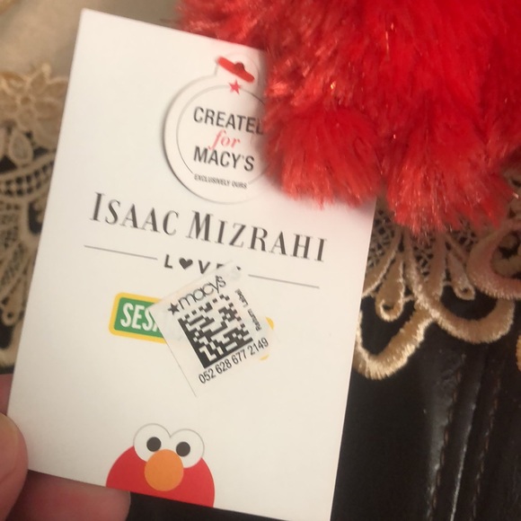 Elmo - Picture 2 of 3